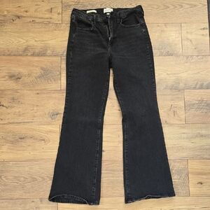 Universal Thread Black High-Rise Flare Jeans
